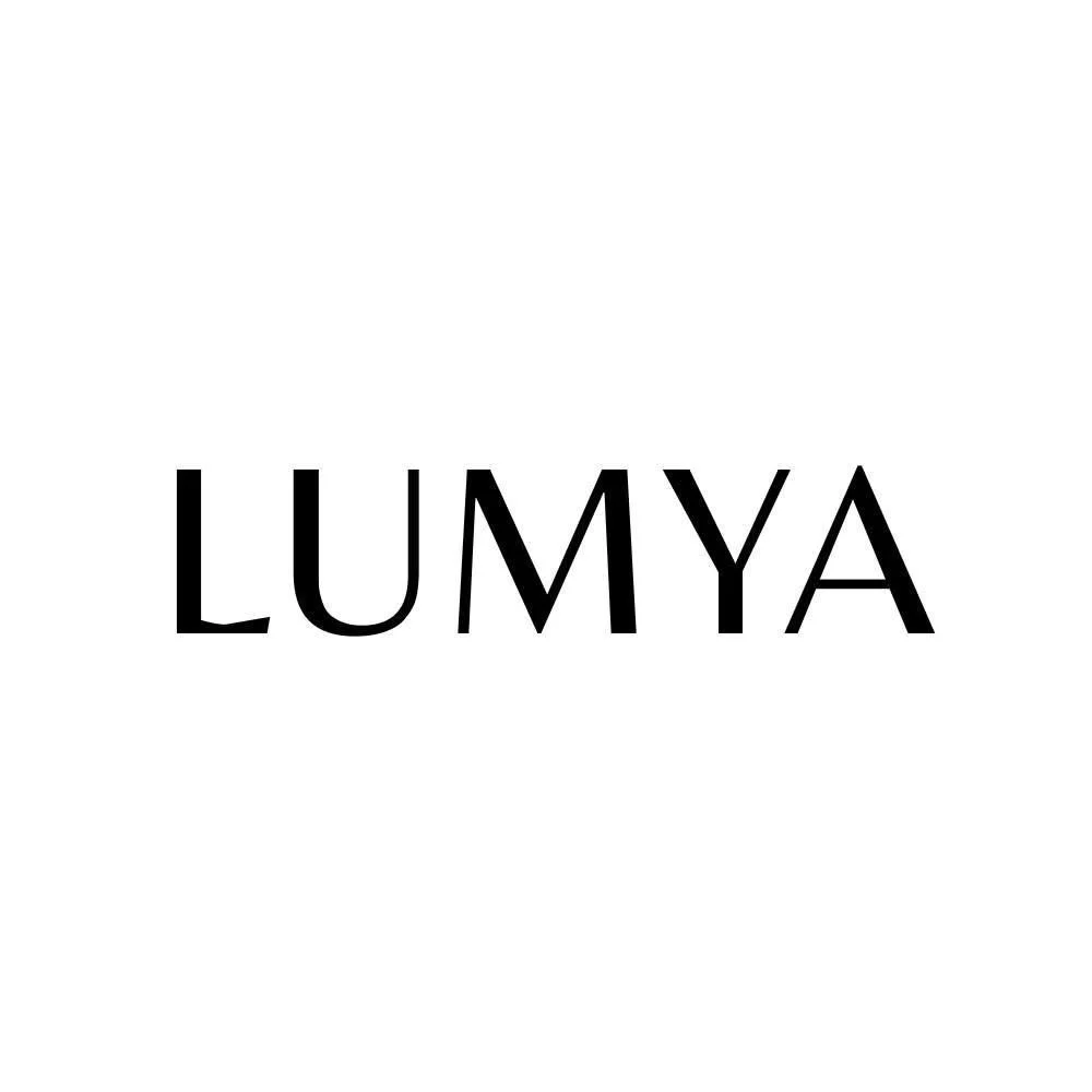 Lumya case study cover - StaticMint static ad design for anti-cellulite leggings brand